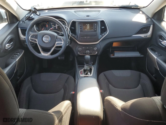 2017 Jeep Cherokee Latitude with VIN 1C4PJLCB5HW616909, listed as a Copart auction lot 87090454 with 30,814 mi miles and Salvage Title. Bid and sale history available at carsss.com. Image 8.