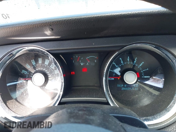 2011 Ford Mustang V6 with VIN 1ZVBP8AM2B5153163, listed as a IAAI auction lot 41645917 with 286,609 mi miles and . Bid and sale history available at carsss.com. Image 7.