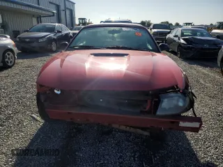 2002 Ford Mustang Deluxe с VIN 1FAFP44432F201391, выставлен на аукционе Copart как лот 57533095 с пробегом 105 314 миль миль и Списание • Salvage title. История ставок и продаж доступна на DreamBid. Изображение 5.