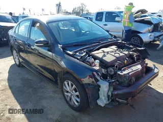 2011 Volkswagen Jetta SE with VIN 3VWDX7AJ3BM322125, listed as a IAAI auction lot 41312772 with 129,858 mi miles and . Bid and sale history available at DreamBid. Image 1.