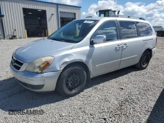 2008 Hyundai Entourage GLS z VIN KNDMC233986048910, wystawiony jako Copart lot #56009155 z przebiegiem 246 917 mil mil oraz Szkoda całkowita • Salvage title. Historia ofert i sprzedaży dostępna na DreamBid. Obrazek 1.