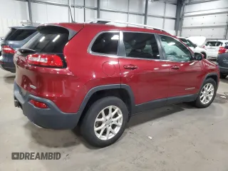 2016 Jeep Cherokee Latitude with VIN 1C4PJMCS5GW332054, listed as a Copart auction lot 86542394 with 109,639 mi miles and Salvage title. Bid and sale history available at DreamBid. Image 3.