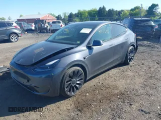2022 Tesla Model Y Performance with VIN 7SAYGDEF9NF326944, listed as a IAAI auction lot 42111633 with Not Provided miles and . Bid and sale history available at DreamBid. Image 19.