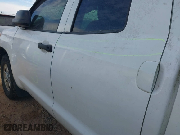 2016 Toyota Tundra 4WD Truck SR with VIN 5TFUW5F13GX569472, listed as a IAAI auction lot 41174168 with 181,703 mi miles. Bid and sale history available at carsss.com. Image 18.
