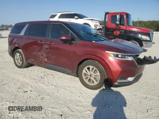2024 Kia Carnival LX with VIN KNDNB4H39R6319929, listed as a Copart auction lot 75566954 with 35,220 mi miles and Salvage Title. Bid and sale history available at carsss.com. Image 4.