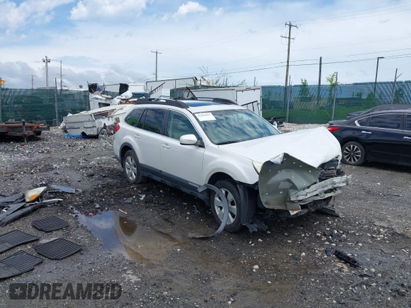 2010 Subaru Outback Limited Power Moon z VIN 4S4BRBKCXA3327826, wystawiony jako IAAI lot #42286612 z przebiegiem 275 294 mil mil oraz . Historia ofert i sprzedaży dostępna na DreamBid. Obrazek 1.
