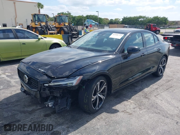 2025 Volvo S60 Plus with VIN 7JRL12GC0SG364646, listed as a IAAI auction lot 42108729 with 7,378 mi miles. Bid and sale history available at carsss.com. Image 17.