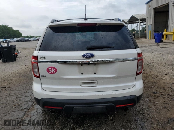 2011 Ford Explorer XLT z VIN 1FMHK7D80BGA37304, wystawiony jako Copart lot #54442365 z przebiegiem 324 957 mil mil oraz Szkoda całkowita • Salvage title. Historia ofert i sprzedaży dostępna na DreamBid. Obrazek 6.