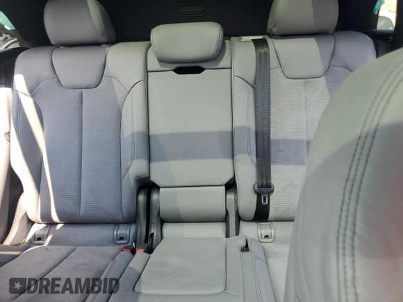 2022 Audi SQ5 Premium Plus with VIN WA1B4AFYXN2043153, listed as a Copart auction lot 58637074 with Not Provided miles and Salvage Title. Bid and sale history available at DreamBid. Image 10.