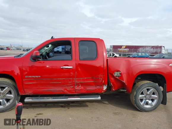 2013 GMC Sierra 1500 SLE with VIN 1GTR2VE79DZ137119, listed as a IAAI auction lot 41948258 with 137,276 mi miles and . Bid and sale history available at DreamBid. Image 15.