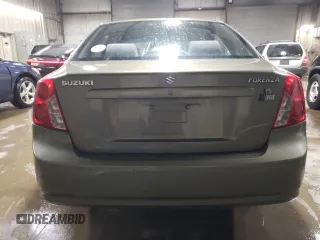 2004 Suzuki Forenza S z VIN KL5JD52Z14K975804, wystawiony jako Copart lot #43227455 z przebiegiem 114 726 mil mil oraz Szkody całkowita. Historia ofert i sprzedaży dostępna na DreamBid. Obrazek 6.