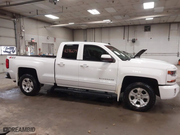 2018 Chevrolet Silverado 1500 LT with VIN 1GCVKREC6JZ239038, listed as a IAAI auction lot 41391604 with 134,129 mi miles. Bid and sale history available at carsss.com. Image 14.