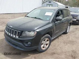 2014 Jeep Compass Sport with VIN 1C4NJCBA8ED844538, listed as a IAAI auction lot 41951190 with 157,000 mi miles. Bid and sale history available at carsss.com. Image 2.