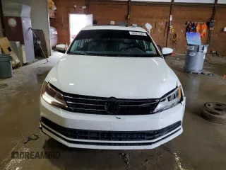 2015 Volkswagen Jetta SE with VIN 3VWD17AJ4FM308693, listed as a Copart auction lot 59987585 with 87,136 mi miles and Salvage title. Bid and sale history available at DreamBid. Image 5.