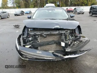 2017 Kia Cadenza Premium with VIN KNALC4J13H5091439, listed as a Copart auction lot 78693644 with 56,236 mi miles and Salvage Title. Bid and sale history available at carsss.com. Image 5.