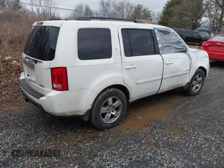 2011 Honda Pilot EX-L with VIN 5FNYF4H57BB009999, listed as a IAAI auction lot 41402317 with 161,805 mi miles. Bid and sale history available at carsss.com. Image 4.