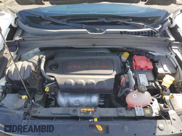 2020 Jeep Renegade Latitude with VIN ZACNJABB8LPL49510, listed as a Copart auction lot 48925685 with 47,431 mi miles and Salvage Title. Bid and sale history available at carsss.com. Image 11.