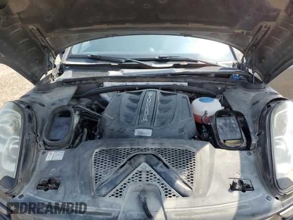 2017 Porsche Macan S with VIN WP1AB2A58HLB20514, listed as a Copart auction lot 51313045 with 149,361 mi miles and Salvage title. Bid and sale history available at DreamBid. Image 14.