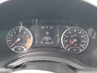 2018 Jeep Renegade Sport z VIN ZACCJBABXJPH38065, wystawiony jako IAAI lot #42092988 z przebiegiem 76 203 mil mil oraz . Historia ofert i sprzedaży dostępna na DreamBid. Obrazek 7.