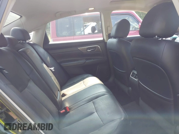 2013 Nissan Altima SV with VIN 1N4AL3AP6DC207981, listed as a IAAI auction lot 42572987 with 129,657 mi miles and . Bid and sale history available at DreamBid. Image 8.