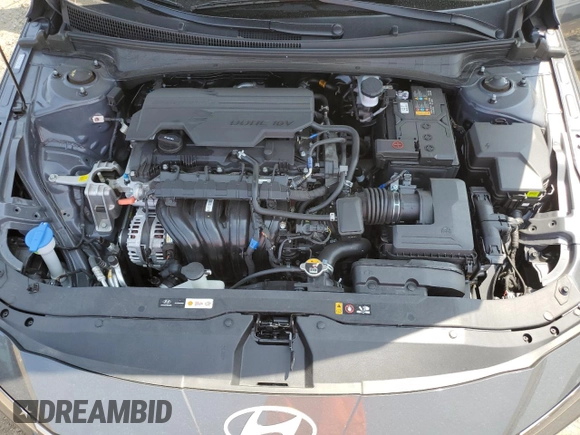 2024 Hyundai Elantra SE with VIN KMHLL4DG4RU784378, listed as a Copart auction lot 60990345 with 9,020 mi miles and Salvage title. Bid and sale history available at DreamBid. Image 11.