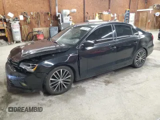 2015 Volkswagen Jetta SE with VIN 3VWD17AJ7FM213318, listed as a Copart auction lot 64006705 with 116,741 mi miles and Salvage title. Bid and sale history available at DreamBid. Image 1.