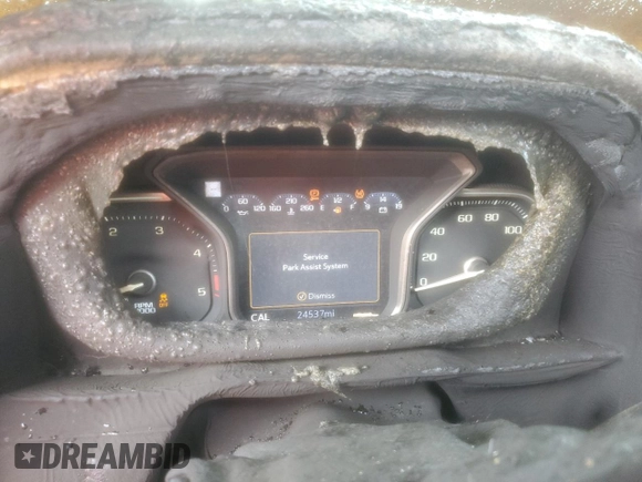 2023 GMC Sierra 3500HD Denali z VIN 1GT49WEY9PF202335, wystawiony jako Copart lot #67789184 z przebiegiem 24 537 mil mil oraz Nie do naprawy. Historia ofert i sprzedaży dostępna na DreamBid. Obrazek 9.