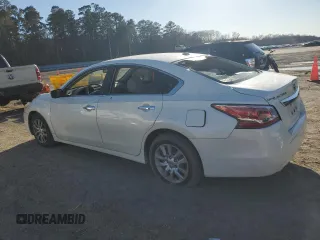 2014 Nissan Altima 2.5 S with VIN 1N4AL3AP0EN255742, listed as a Copart auction lot 48010525 with 132,927 mi miles and Salvage Title. Bid and sale history available at carsss.com. Image 2.