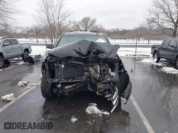 2017 Chevrolet Tahoe LT z VIN 1GNSCBKC2HR228485, wystawiony jako IAAI lot #41554330 z przebiegiem Nie podano mil oraz . Historia ofert i sprzedaży dostępna na DreamBid. Obrazek 12.