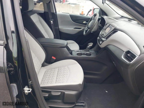 2024 Chevrolet Equinox LS with VIN 3GNAXHEG4RL309983, listed as a IAAI auction lot 41878299 with 8,766 mi miles. Bid and sale history available at carsss.com. Image 5.