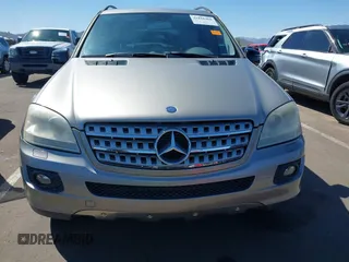 2008 Mercedes-Benz M 320 CDI with VIN 4JGBB22E08A313008, listed as a IAAI auction lot 41818468 with 134,199 mi miles and . Bid and sale history available at DreamBid. Image 12.