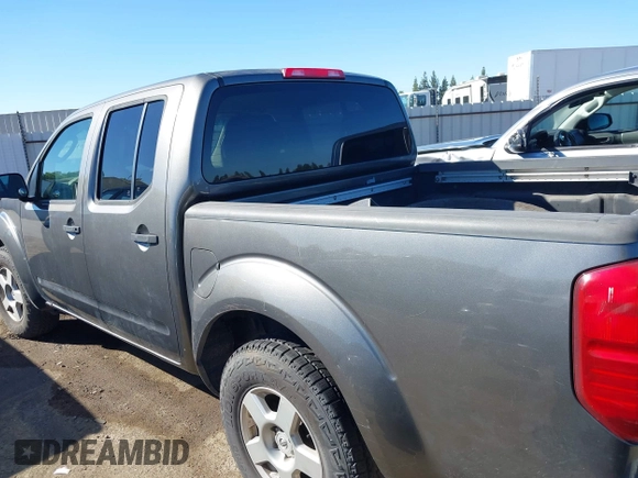 2008 Nissan Frontier SE z VIN 1N6AD07U48C444216, wystawiony jako IAAI lot #40119585 z przebiegiem 183 893 mil mil oraz . Historia ofert i sprzedaży dostępna na DreamBid. Obrazek 14.
