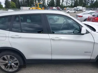 2016 BMW X3 xDrive35i z VIN 5UXWX7C53G0S17895, wystawiony jako IAAI lot #42316628 z przebiegiem 113 914 mil mil oraz . Historia ofert i sprzedaży dostępna na DreamBid. Obrazek 13.