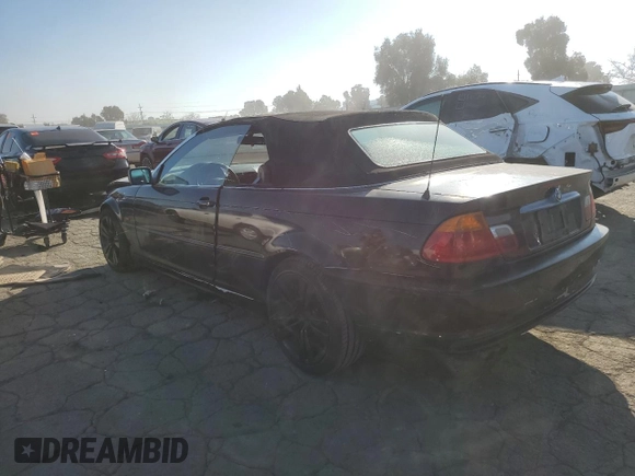 2002 BMW 3 Series 325Ci with VIN WBABS33492PG85628, listed as a Copart auction lot 87920765 with 175,000 mi miles and Salvage Title. Bid and sale history available at carsss.com. Image 2.