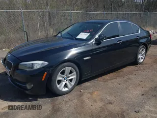 2011 BMW 5 Series 528i with VIN WBAFR1C59BC672733, listed as a IAAI auction lot 41777089 with 201,470 mi miles and . Bid and sale history available at carsss.com. Image 17.
