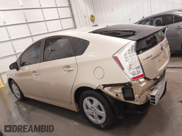 2011 Toyota Prius I with VIN JTDKN3DU7B0265204, listed as a IAAI auction lot 41991224 with 175,675 mi miles. Bid and sale history available at carsss.com. Image 15.