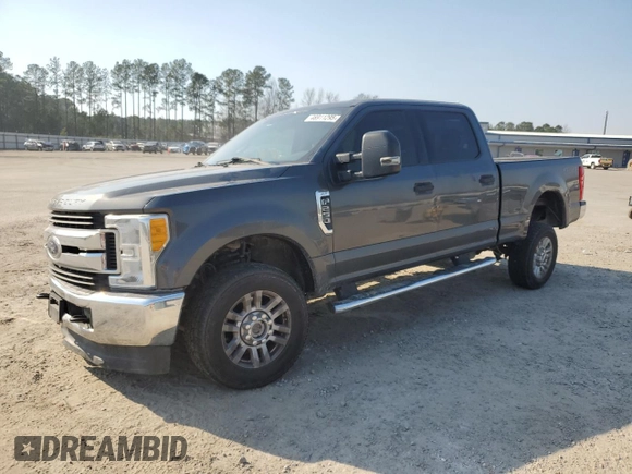 2017 Ford Super Duty F-250 SRW Lariat with VIN 1FT7W2B63HEC64659, listed as a Copart auction lot 46911295 with 147,237 mi miles and Salvage Title. Bid and sale history available at carsss.com. Image 1.