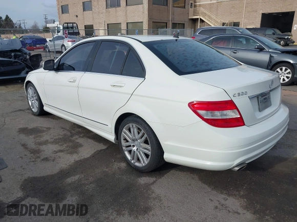 2009 Mercedes-Benz C-Class 3.0L Sport with VIN WDDGF54X49R061724, listed as a IAAI auction lot 41600801 with 91,637 mi miles. Bid and sale history available at carsss.com. Image 3.
