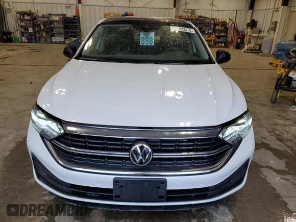 2023 Volkswagen Jetta SE with VIN 3VW7M7BU9PM026886, listed as a Copart auction lot 55356075 with 21,285 mi miles and Salvage title. Bid and sale history available at DreamBid. Image 5.