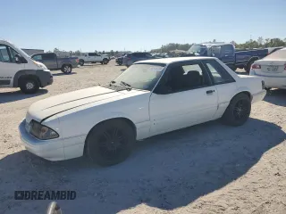 1989 Ford Mustang z VIN 1FABP40A3KF309892, wystawiony jako Copart lot #80858704 z przebiegiem 75 267 mil mil oraz Czysty tytuł • Clean title. Historia ofert i sprzedaży dostępna na DreamBid. Obrazek 1.