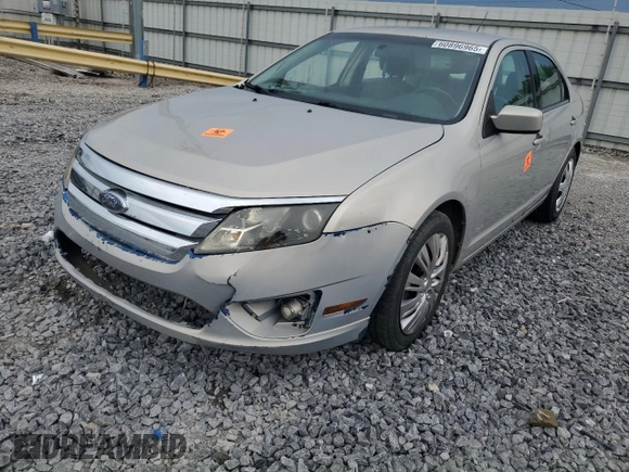 2010 Ford Fusion SE with VIN 3FAHP0HG5AR367547, listed as a Copart auction lot 60896965 with 136,589 mi miles and Salvage title. Bid and sale history available at DreamBid. Image 1.