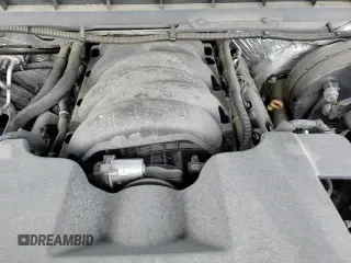 2018 Chevrolet Silverado 1500 LT z VIN 1GCVKREC0JZ180388, wystawiony jako Copart lot #56705505 z przebiegiem 113 827 mil mil oraz Szkoda całkowita • Salvage title. Historia ofert i sprzedaży dostępna na DreamBid. Obrazek 16.