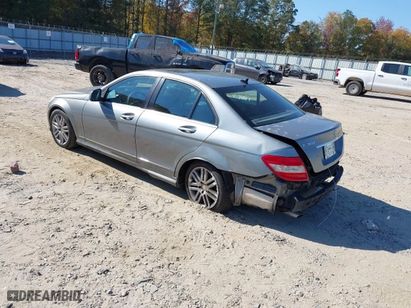 2008 Mercedes-Benz C-Class 3.0L Sport with VIN WDDGF54X88F087887, listed as a IAAI auction lot 40700660 with 190,436 mi miles. Bid and sale history available at carsss.com. Image 3.