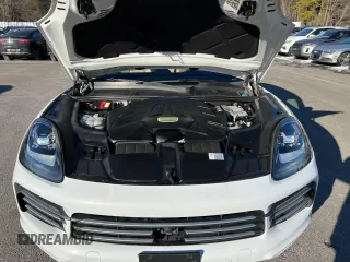 2019 Porsche Cayenne E-Hybrid with VIN WP1AE2AY1KDA51961, listed as a Copart auction lot 43854295 with 109,233 mi miles and Clean title. Bid and sale history available at DreamBid. Image 8.