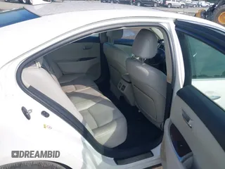 2012 Lexus ES 330 with VIN JTHBK1EG4C2485457, listed as a IAAI auction lot 42723326 with 204,256 mi miles and . Bid and sale history available at DreamBid. Image 8.