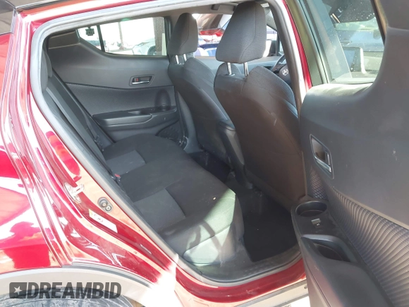 2019 Toyota C-HR XLE with VIN JTNKHMBX8K1032206, listed as a IAAI auction lot 41852134 with 136,107 mi miles. Bid and sale history available at carsss.com. Image 8.