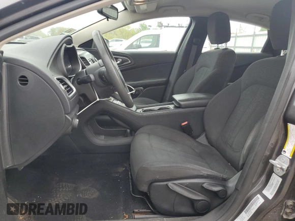 2015 Chrysler 200 Limited with VIN 1C3CCCAB9FN649124, listed as a Copart auction lot 54996145 with 58,679 mi miles and Clean Title. Bid and sale history available at carsss.com. Image 7.