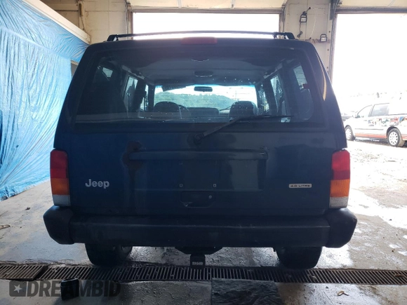 2001 Jeep Cherokee Sport with VIN 1J4FF48S81L620370, listed as a Copart auction lot 61663745 with 158,512 mi miles and Clean title. Bid and sale history available at DreamBid. Image 6.