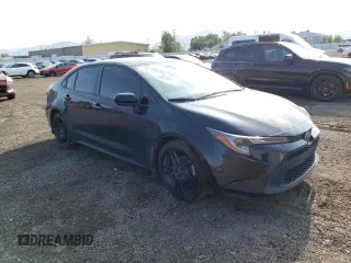 2021 Toyota Corolla LE with VIN JTDEPMAEXMJ173544, listed as a Copart auction lot 68386474 with 47,708 mi miles and Salvage Title. Bid and sale history available at carsss.com. Image 4.