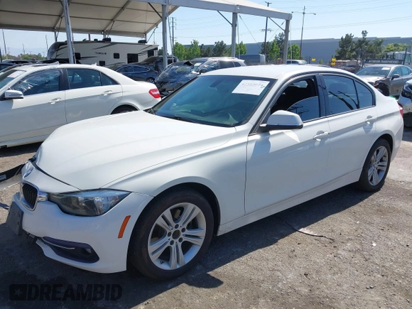 2016 BMW 3 Series 328i z VIN WBA8E9C56GK648695, wystawiony jako IAAI lot #42303074 z przebiegiem 106 192 mil mil oraz . Historia ofert i sprzedaży dostępna na DreamBid. Obrazek 17.